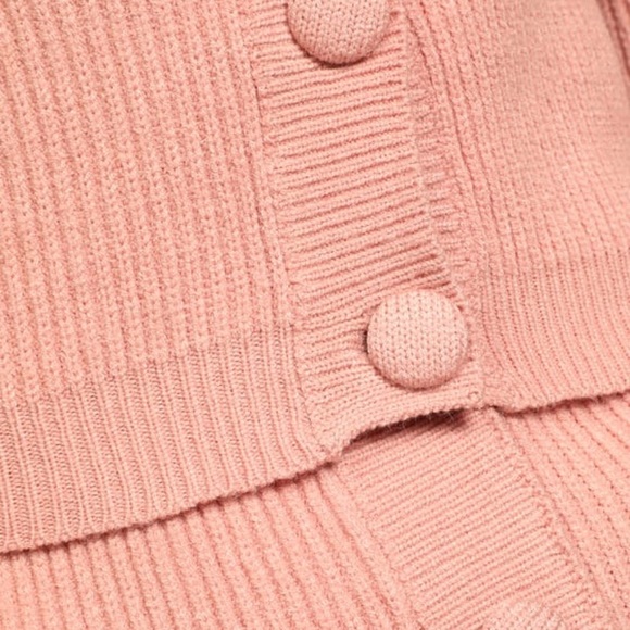 Sweater and skirt set - Picture 4 of 6